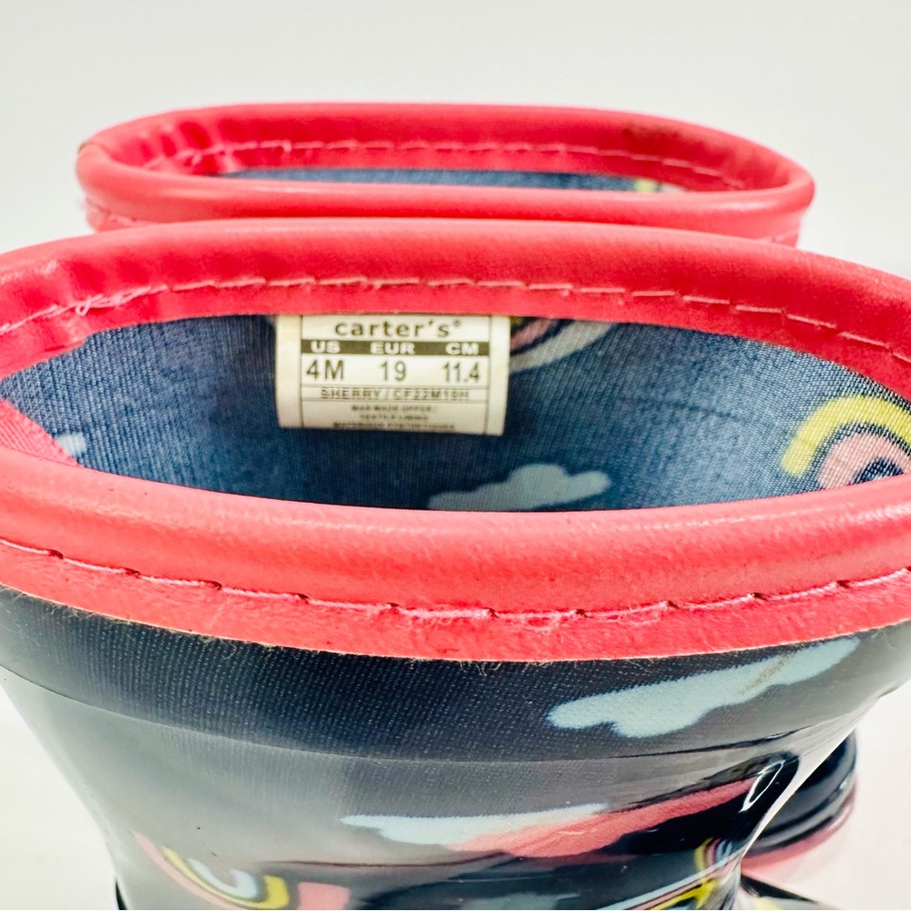 🩷 CARTER’S SIZE 4M RAINBOOTS GREAT CONDITION RAINBOW 🌈 CLOUDS DESIGN NAVY BLUE - Picture 6 of 11